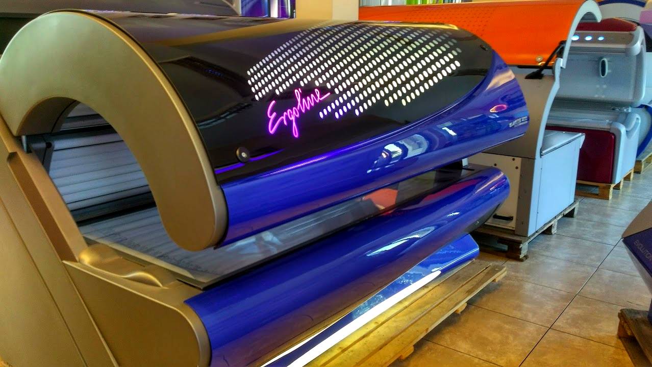 Repasované horizontálne solárium Ergoline 600 Classic