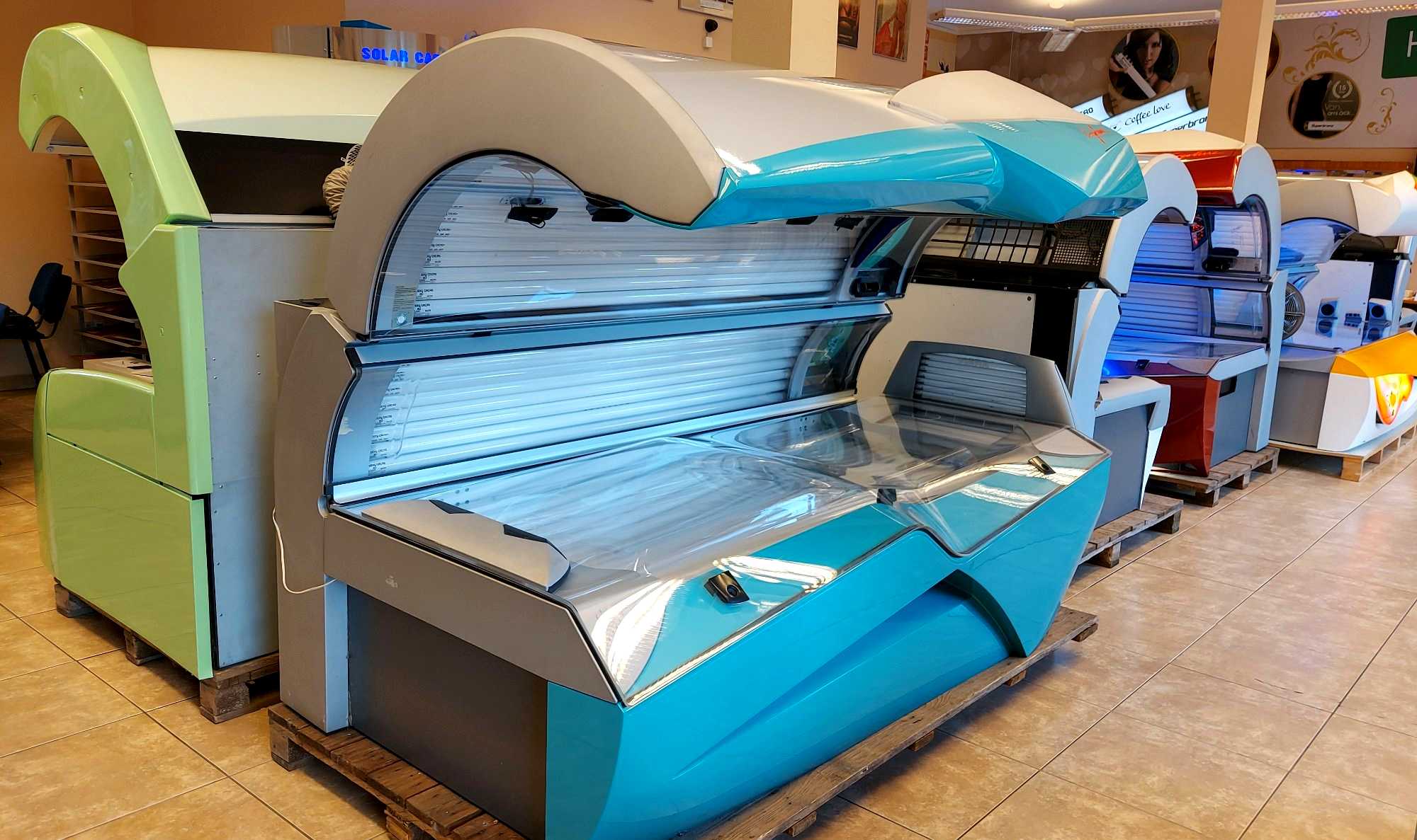 Repasované horizontálne solárium Ergoline 700 Full